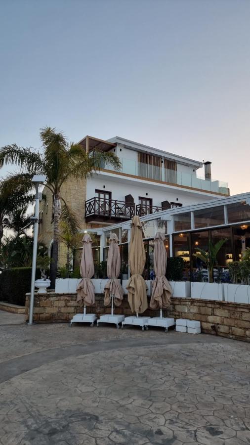 Y & P Latchi Hotel Exterior photo